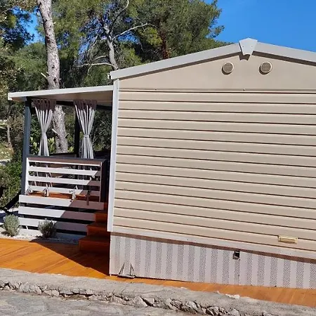 Vakantiepark Lucija Mobile Biograd Na Moru