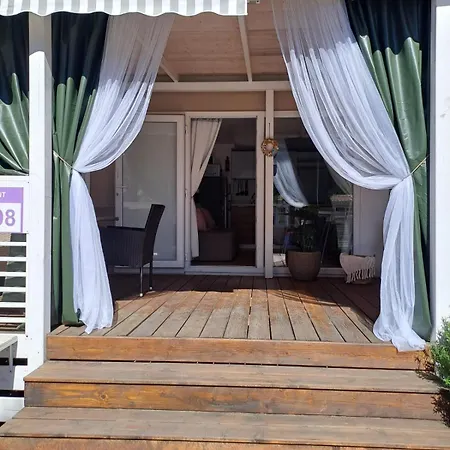 Πάρκο διακοπών Lucija Mobile Biograd Na Moru