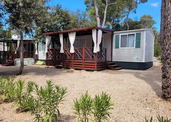 Lucija Mobile منتزه العطل 4*