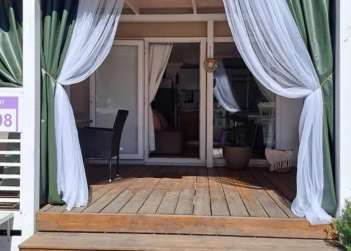 Πάρκο διακοπών Lucija Mobile Biograd Na Moru