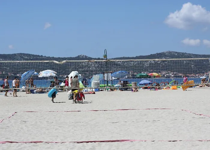 منتزه العطل Lucija Mobile 4*