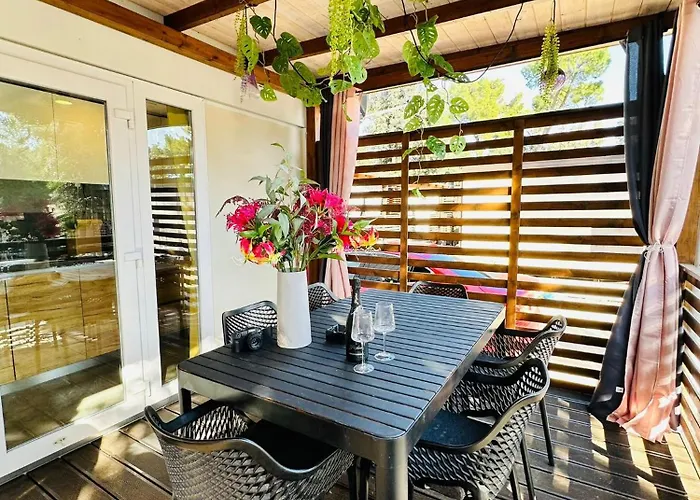 Lucija Mobile Üdülőpark Biograd na Moru