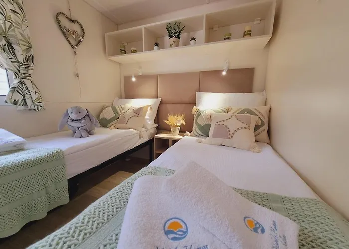 Lucija Mobile Kompleks wypoczynkowy 4*