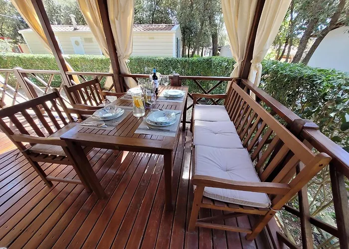 Lucija Mobile Биоград-на-Мору